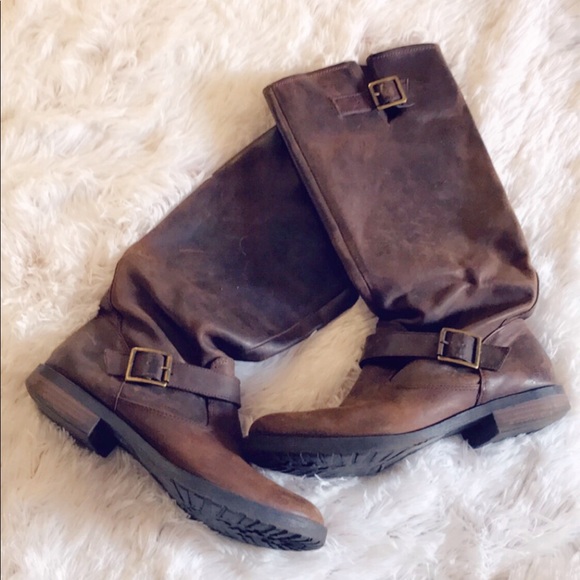 Xhilaration boots - Picture 1 of 7